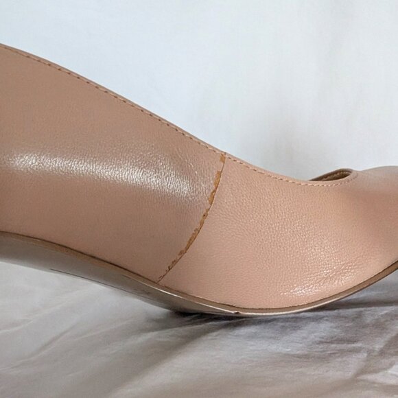 NINE WEST Taupe Applaud Almond Toe Pumps Women's Size 7.5 - Picture 6 of 7